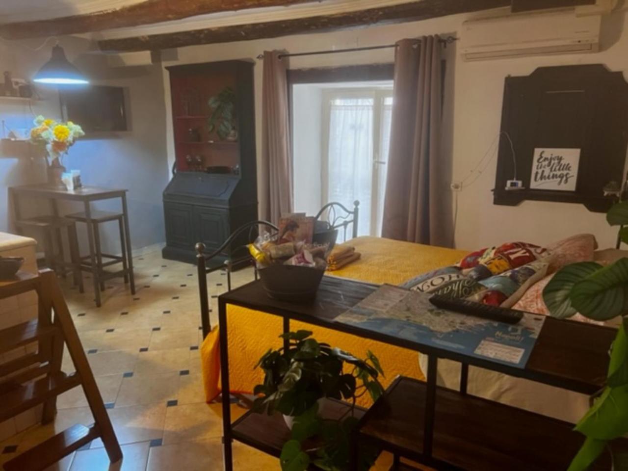 Bella Mbriana Rooms Naples Extérieur photo